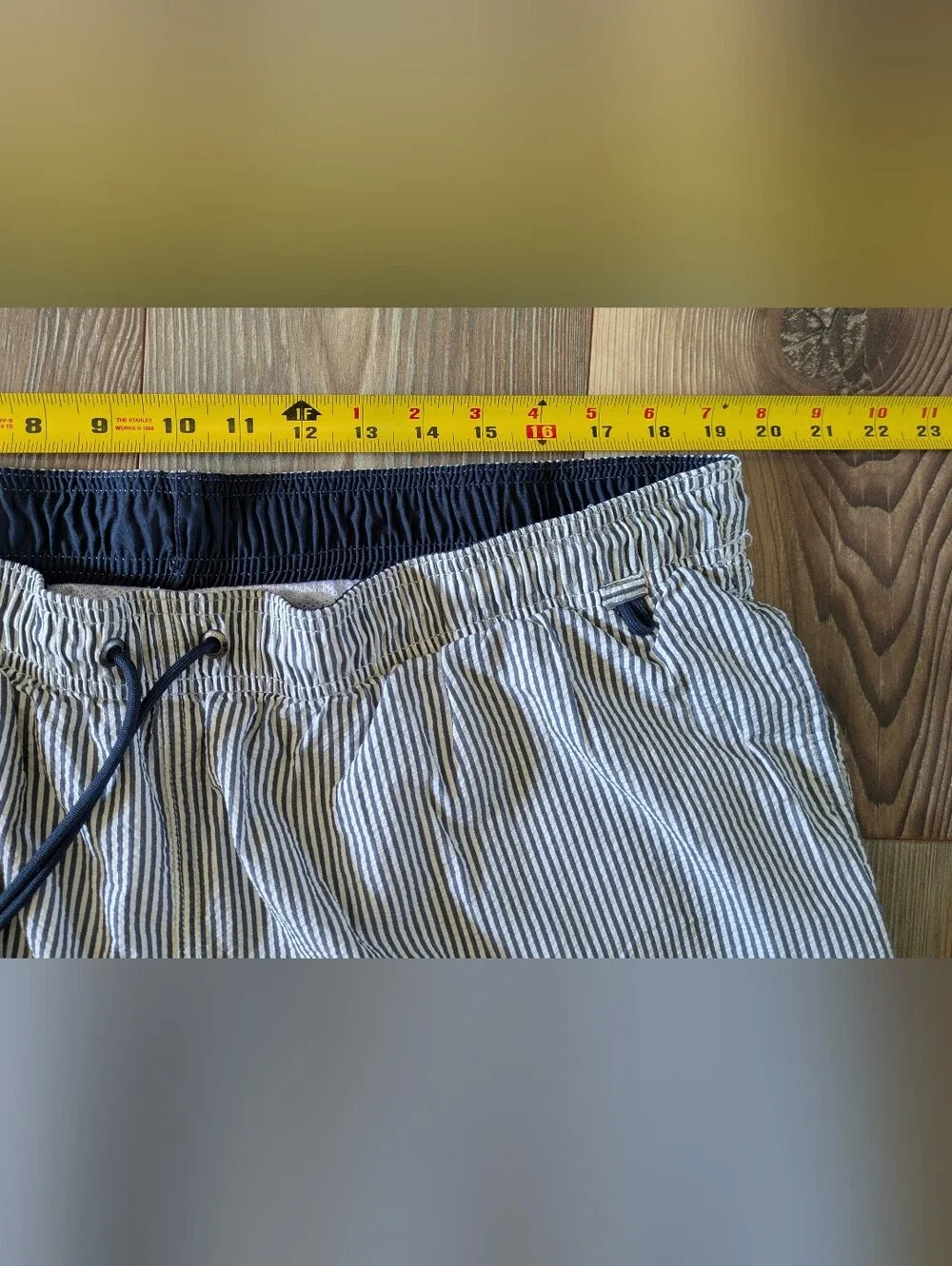 Lands End Blue & White Striped Pocketed Swim Trunks Shorts Mens XL 40-42